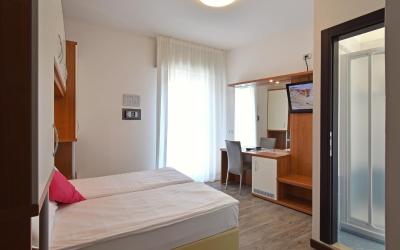 Camera Matrimoniale/Doppia con Letti Singoli con Balcone 