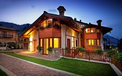 Appartamento con 4 Camere da Letto e Terrazza 