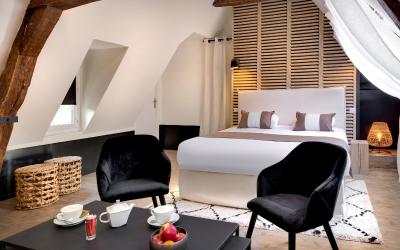 Chambre Double Deluxe 3eu00a0u00c9tageu00a0-u00a0Sans Ascenseur  Chambre Double Deluxe 3eu00a0u00c9tageu00a0-u00a0Sans Ascenseur