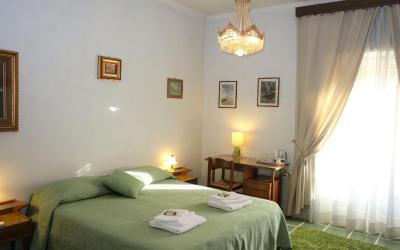 Camera Matrimoniale con Bagno Privato Esterno 