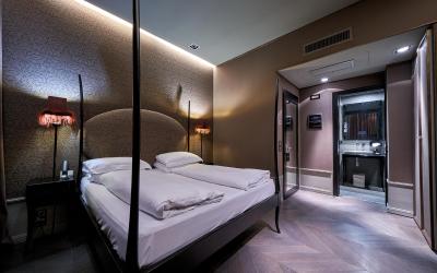 Camera Matrimoniale Deluxe con Vista Canale