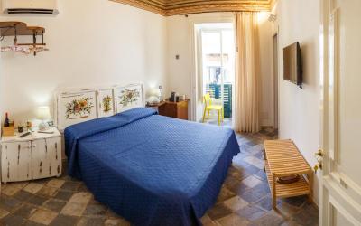 Camera Matrimoniale con Bagno Privato