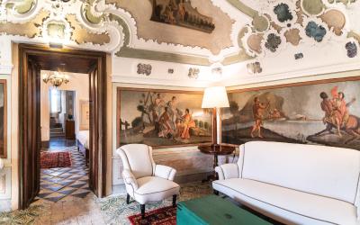 Suite Luxury Suite Luxury