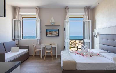 Appartamento Monolocale con Balcone - Fronte Mare