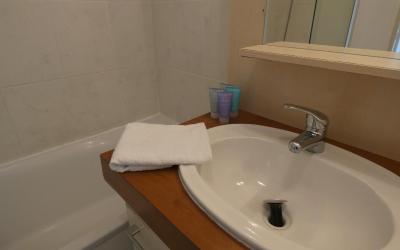 Studio - Vue sur Piscine 