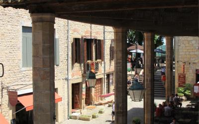 Chambre Triple avec Salle de Bains Privative