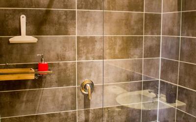 Chambre Double Deluxe avec Douche Chambre Double Deluxe avec Douche