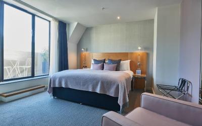 Deluxe King Room with Balcony