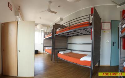 Camera Familiare con Bagno Privato