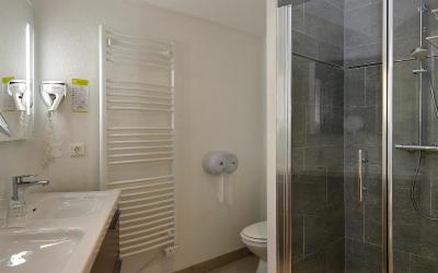 Chambre Triple avec Climatisation