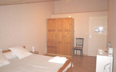 Chambre Triple avec Douche