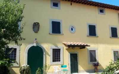 Appartamento con 3 Camere da Letto