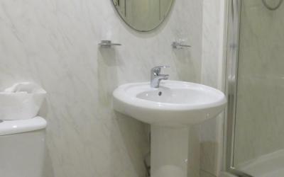Comfort Triple Room with Shower
