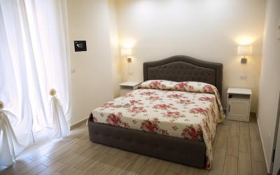 Camera Matrimoniale con Bagno Privato