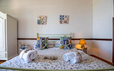 Camera Tripla con Vista Mare 