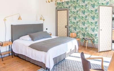 Chambre Lit King-Size avec Balcon Chambre Lit King-Size avec Balcon