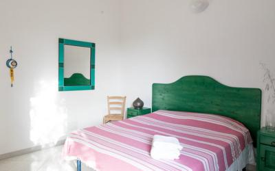 Camera Matrimoniale con Vista Giardino