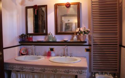 Ampia Camera Matrimoniale