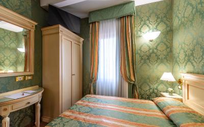 Camera Matrimoniale Budget 