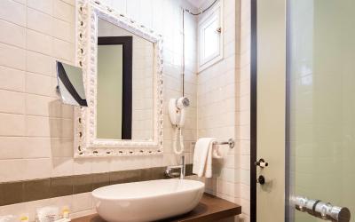 Camera Singola Deluxe con Balcone e Vista Mare