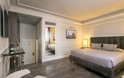 Camera Deluxe Matrimoniale con Vasca Idromassaggio 