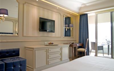 Camera Matrimoniale Deluxe con Vista Giardino e Accesso Spa