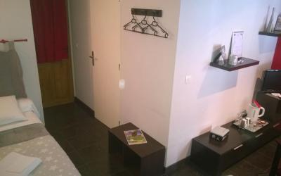 Chambre Lits Jumeaux avec Salle de Bains Chambre Lits Jumeaux avec Salle de Bains