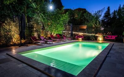Maisonu00a04u00a0Chambres avec Piscine Privu00e9e Maisonu00a04u00a0Chambres avec Piscine Privu00e9e