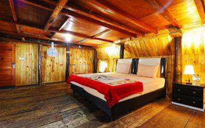 Bungalow Tradisional Batak Bungalow Tradisional Batak