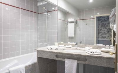 Chambre Double Confort avec Accu00e8s Spa