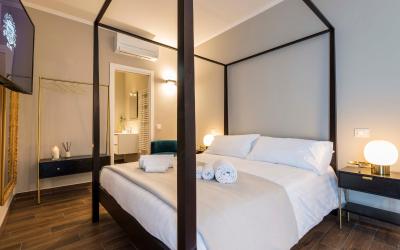 Camera Matrimoniale con Bagno Privato