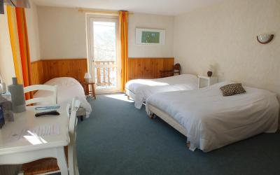 Chambre Quadruple avec Balcon Chambre Quadruple avec Balcon