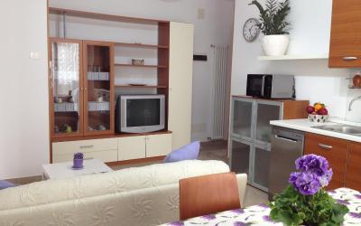 Appartamento con 2 Camere da Letto