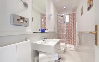 Camera Quadrupla con Giardino Privato 