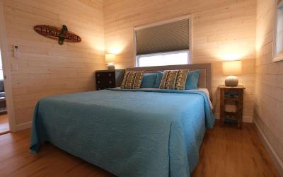 Cottage 1 - Two-Bedroom House with Private Outdoor Space