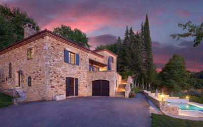 Villa Deluxe