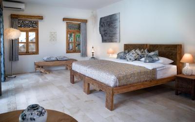 Kamar Double atau Twin dengan Pemandangan Kolam Renang