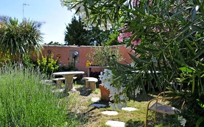 Chambre Double ou Lits Jumeaux - Vue sur Jardin Chambre Double ou Lits Jumeaux - Vue sur Jardin