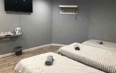 Triple Room with Private Bathroom