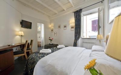 Camera Matrimoniale/Doppia con Letti Singoli