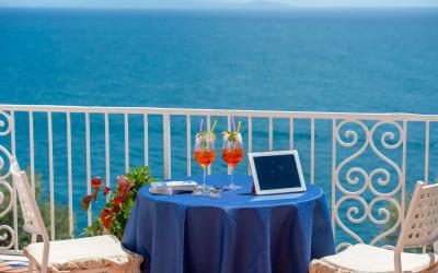 Camera Matrimoniale con Balcone e Vista Mare Camera Matrimoniale con Balcone e Vista Mare