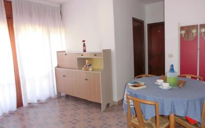 Appartamento con 2 Camere da Letto Appartamento con 2 Camere da Letto