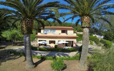 Villa con Vista Mare Villa con Vista Mare