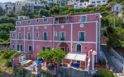 Villa con Vista Mare