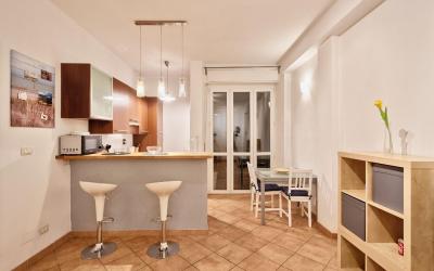 Appartamento con 2 Camere da Letto Appartamento con 2 Camere da Letto