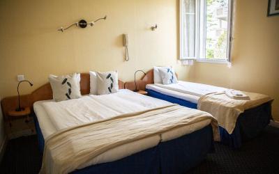 Chambre Triple avec Salle de Bains Privative