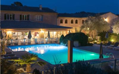 Chambre Double ou Lits Jumeaux