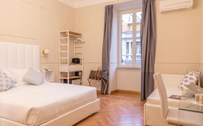 Camera Tripla Classic