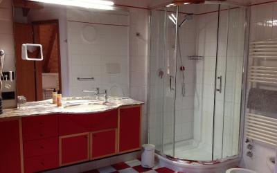 Camera Familiare con Bagno Privato