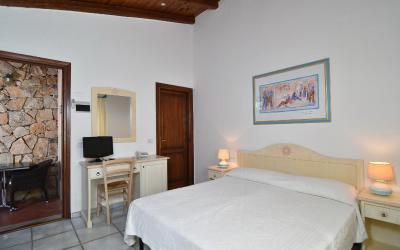 Camera Standard Matrimoniale/Doppia con Letti Singoli